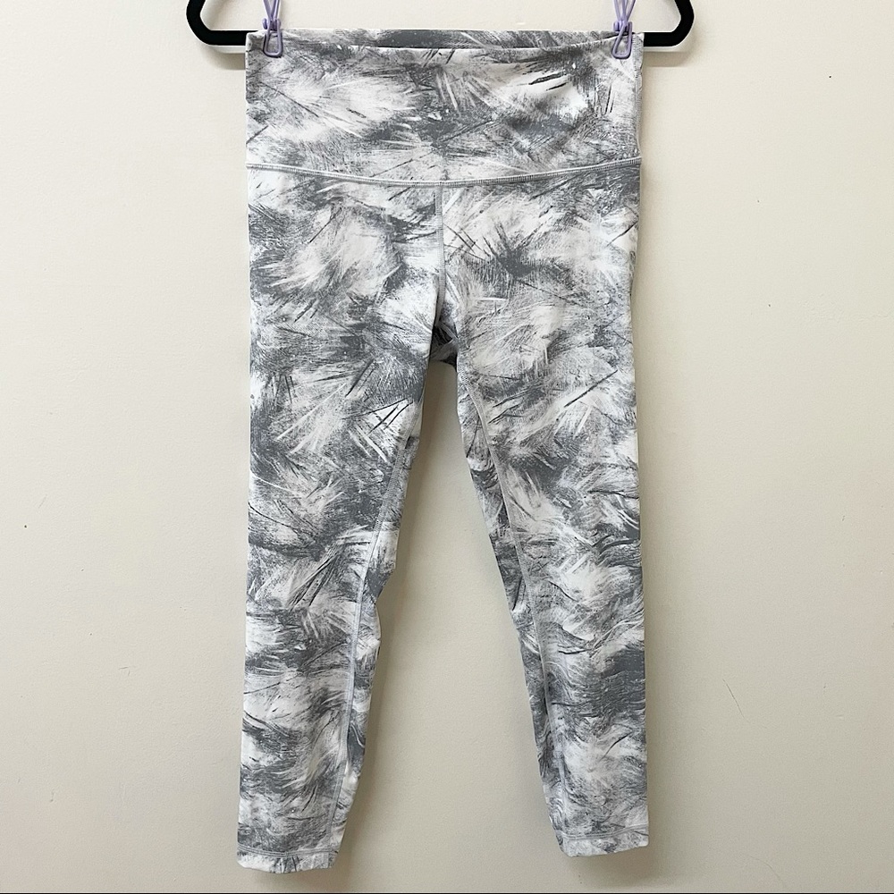 Lululemon white leggings